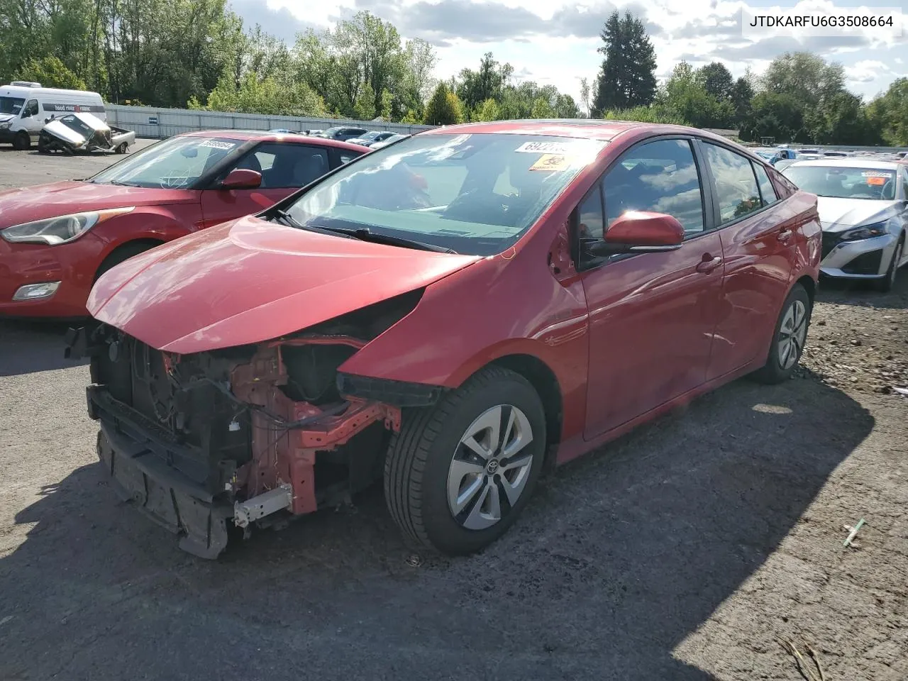 JTDKARFU6G3508664 2016 Toyota Prius