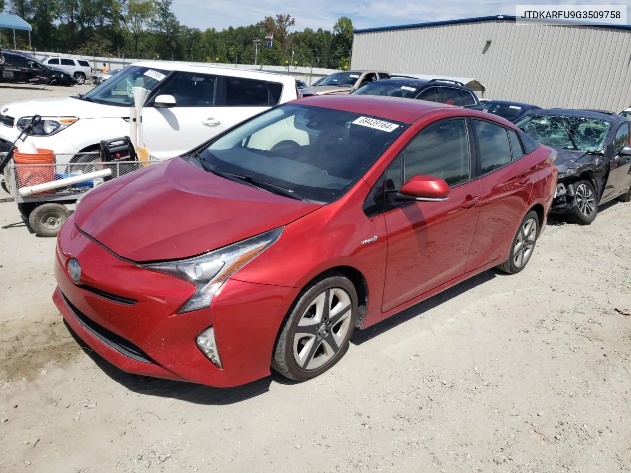 JTDKARFU9G3509758 2016 Toyota Prius