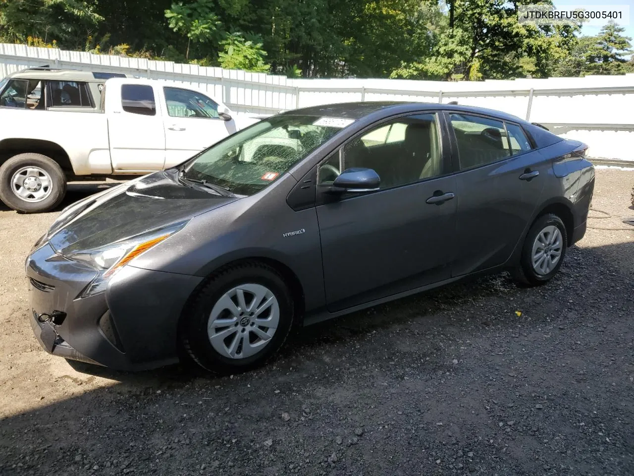 JTDKBRFU5G3005401 2016 Toyota Prius