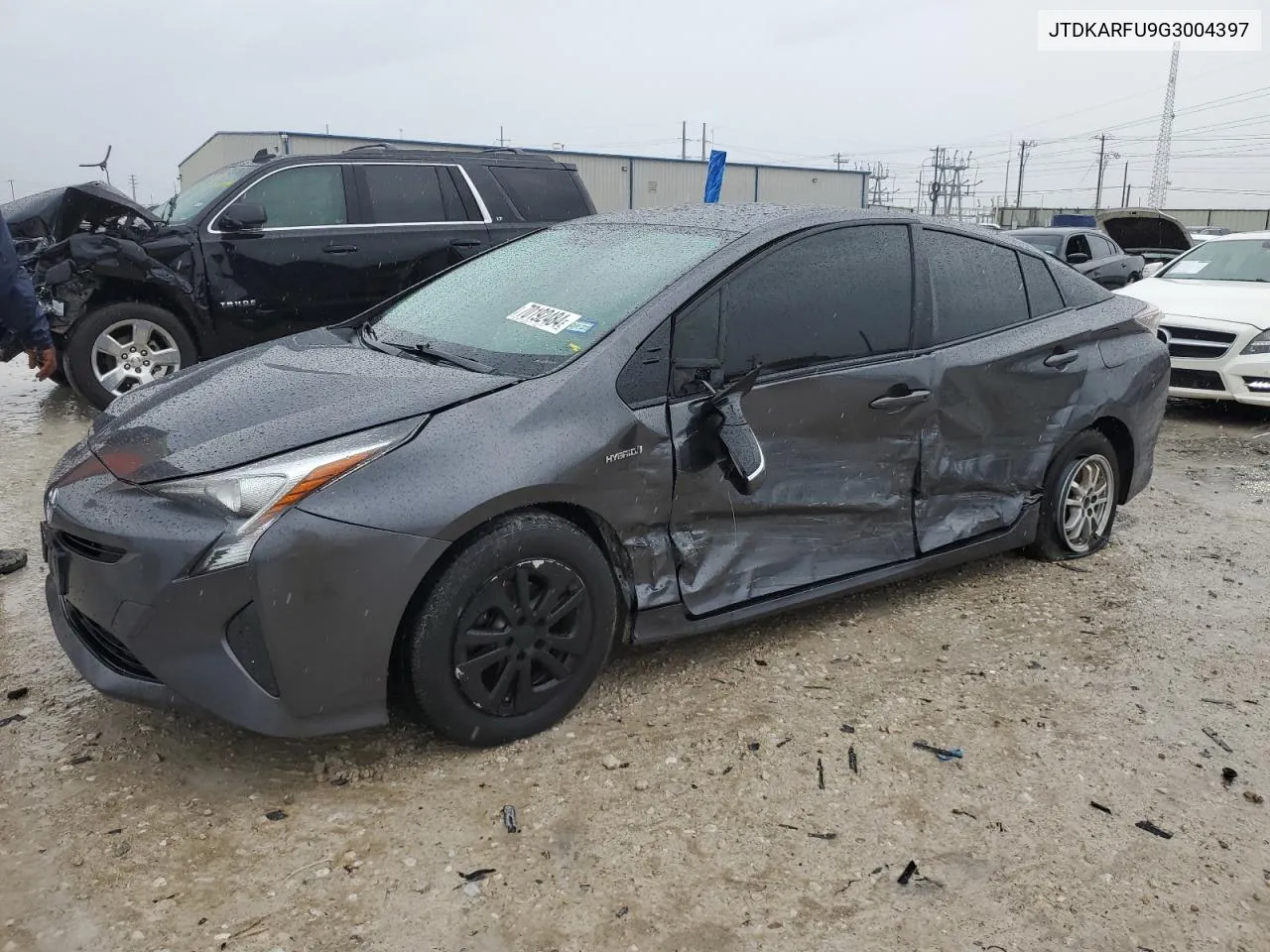 JTDKARFU9G3004397 2016 Toyota Prius