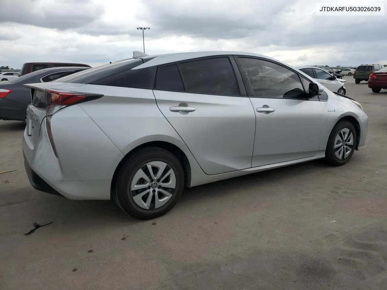 JTDKARFU5G3026039 2016 Toyota Prius