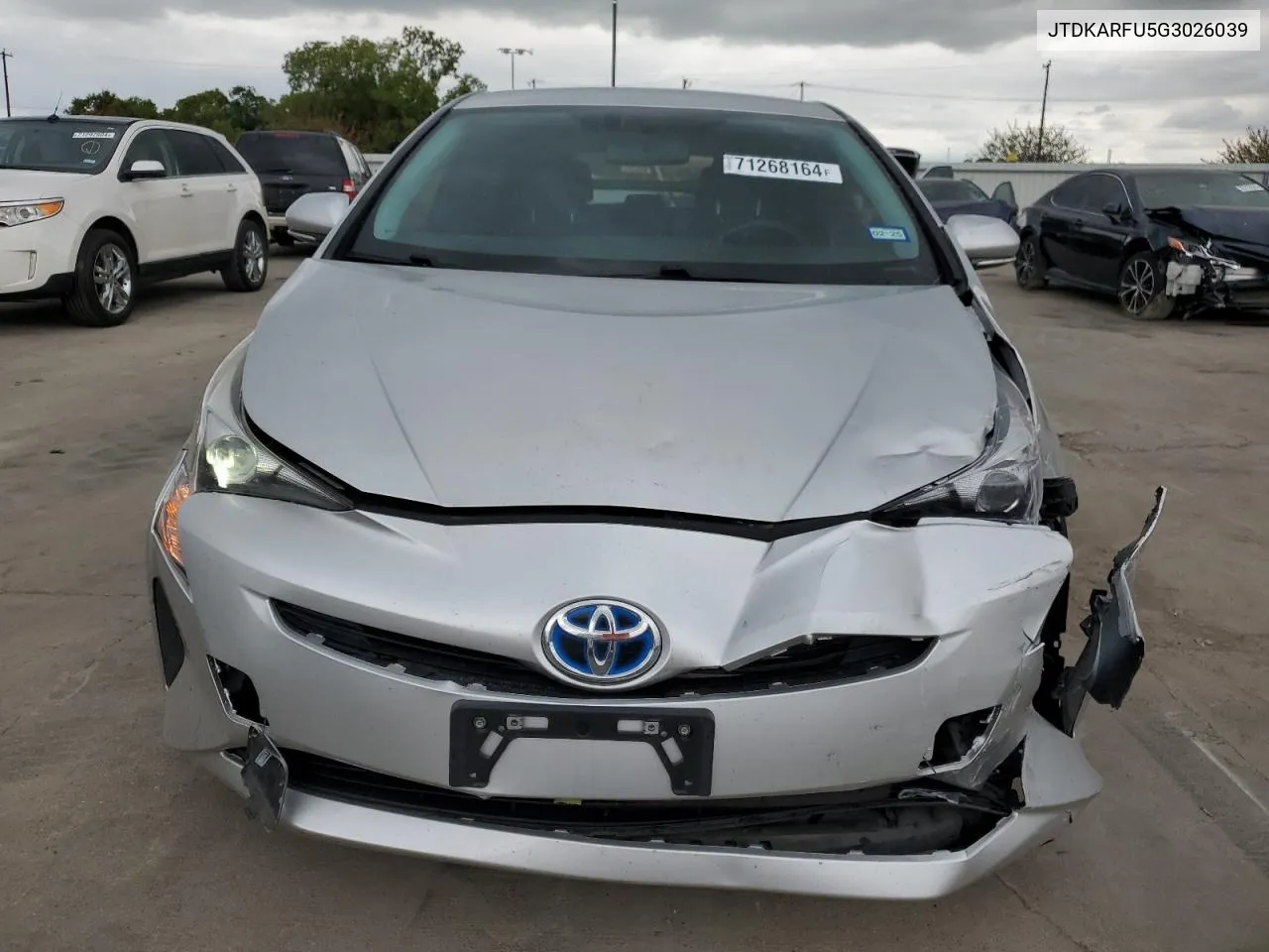 JTDKARFU5G3026039 2016 Toyota Prius