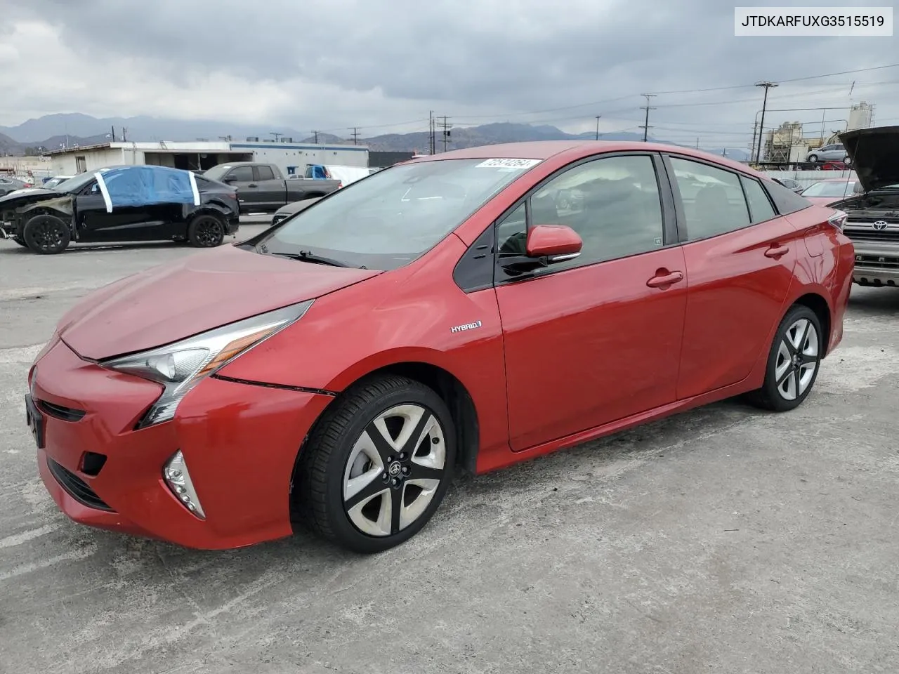 JTDKARFUXG3515519 2016 Toyota Prius