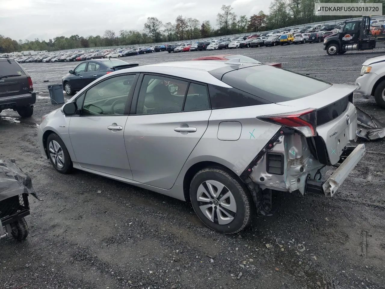 JTDKARFU5G3018720 2016 Toyota Prius