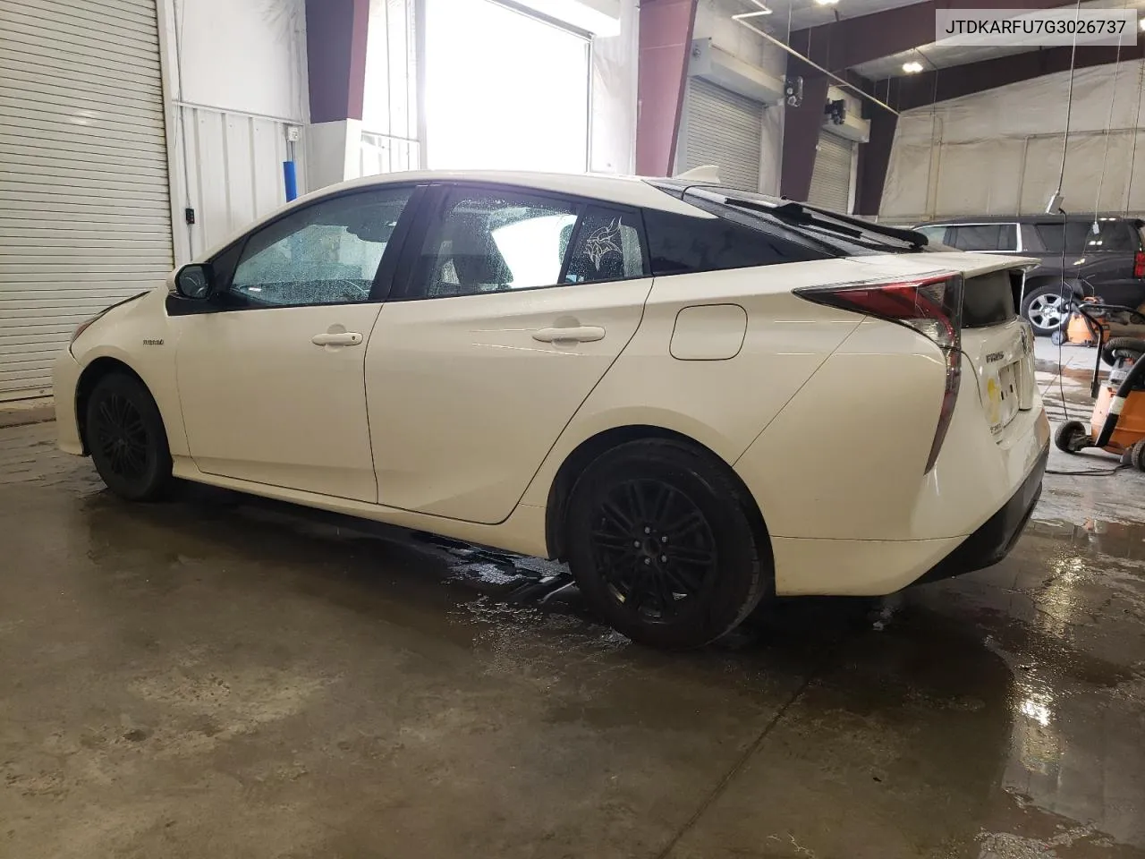 2016 Toyota Prius VIN: JTDKARFU7G3026737 Lot: 73143074