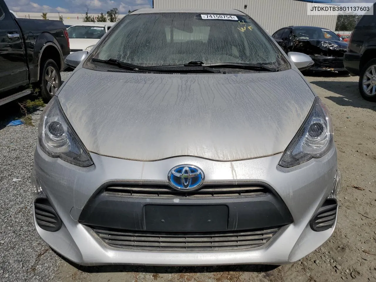 2016 Toyota Prius C VIN: JTDKDTB38G1137603 Lot: 74150754