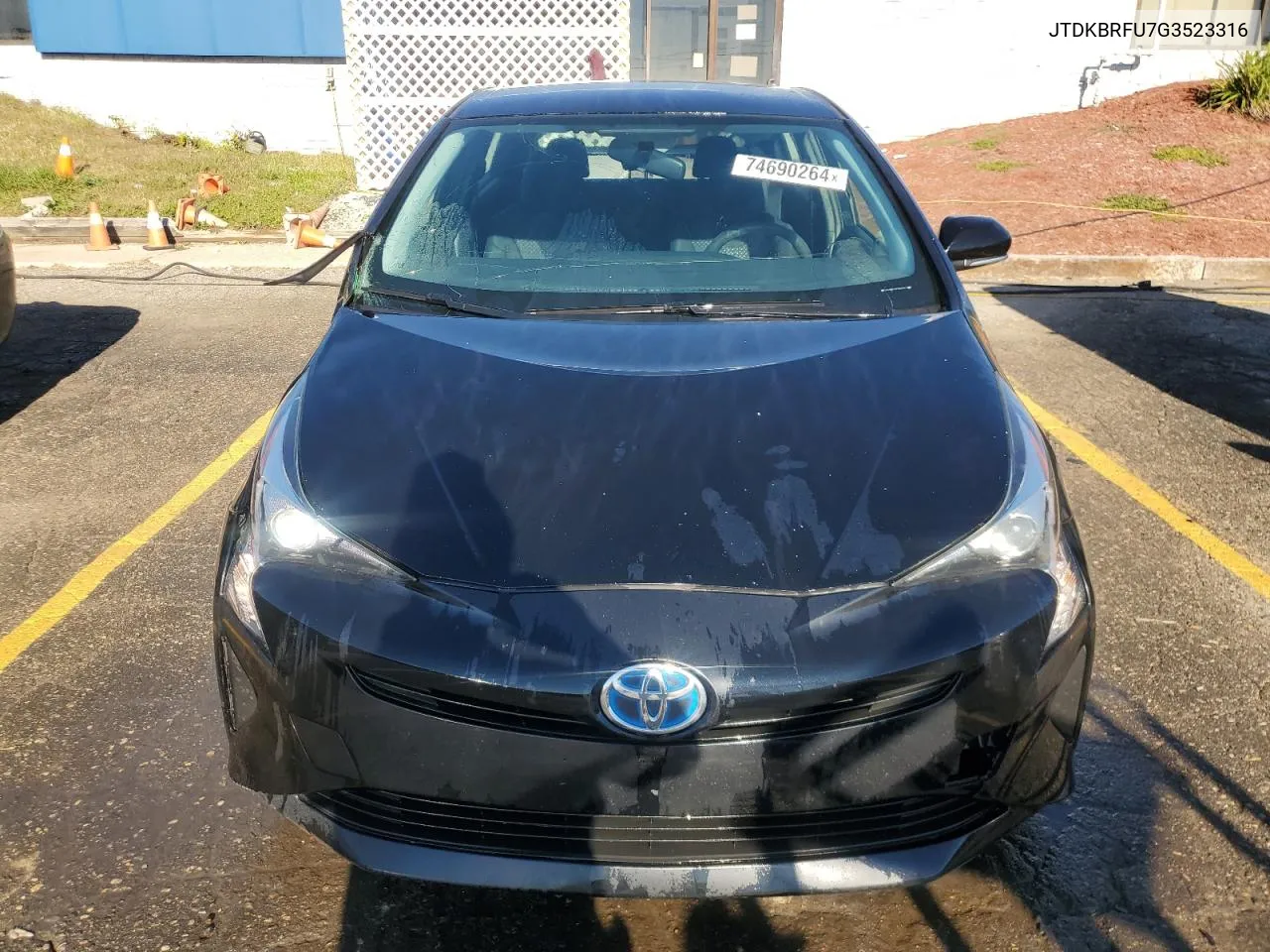 2016 Toyota Prius VIN: JTDKBRFU7G3523316 Lot: 74690264