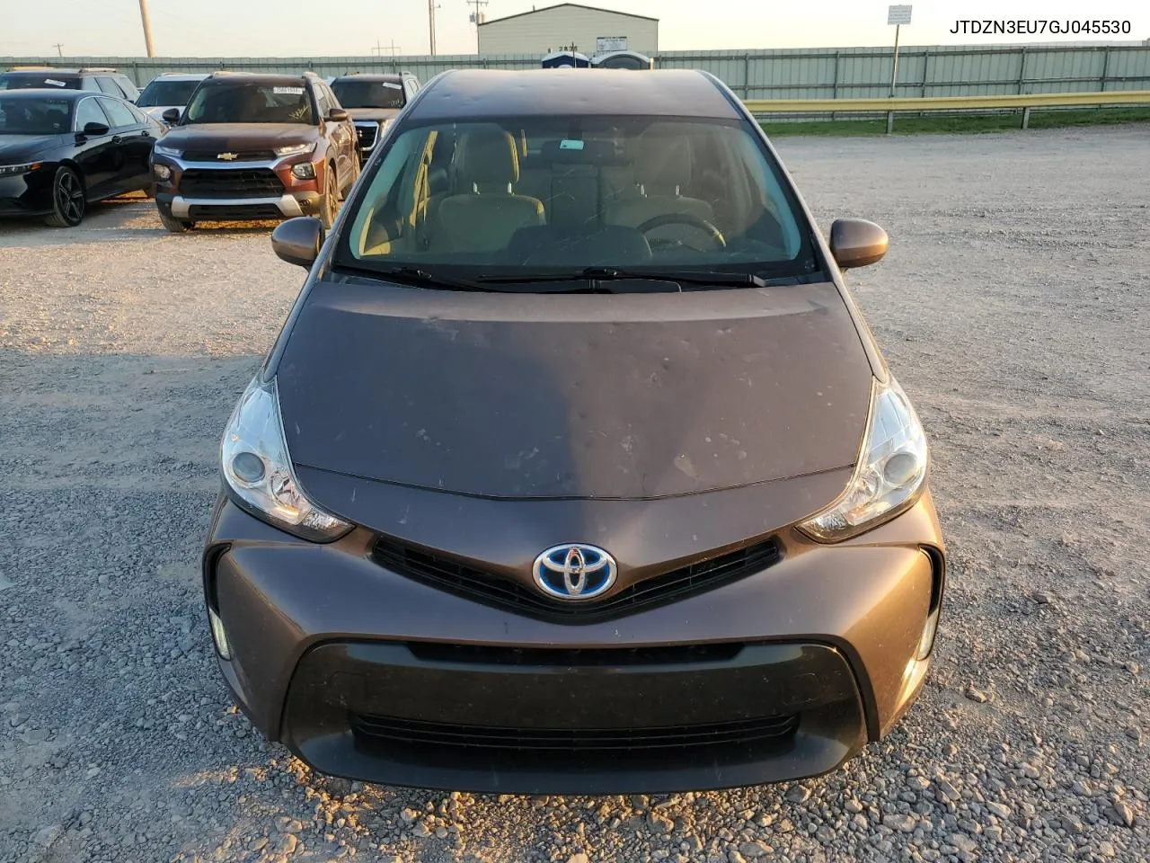 2016 Toyota Prius V VIN: JTDZN3EU7GJ045530 Lot: 75821094