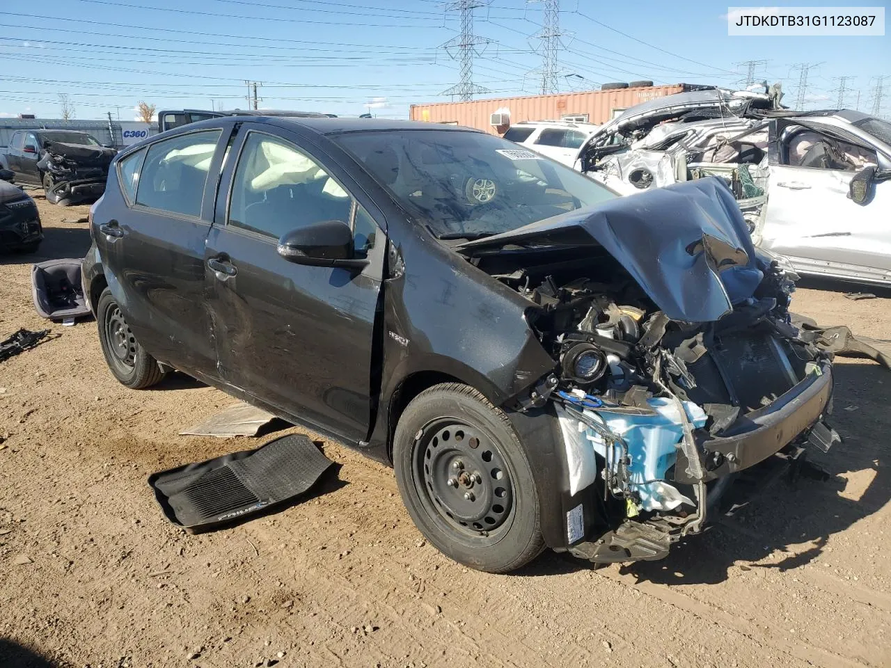 JTDKDTB31G1123087 2016 Toyota Prius C