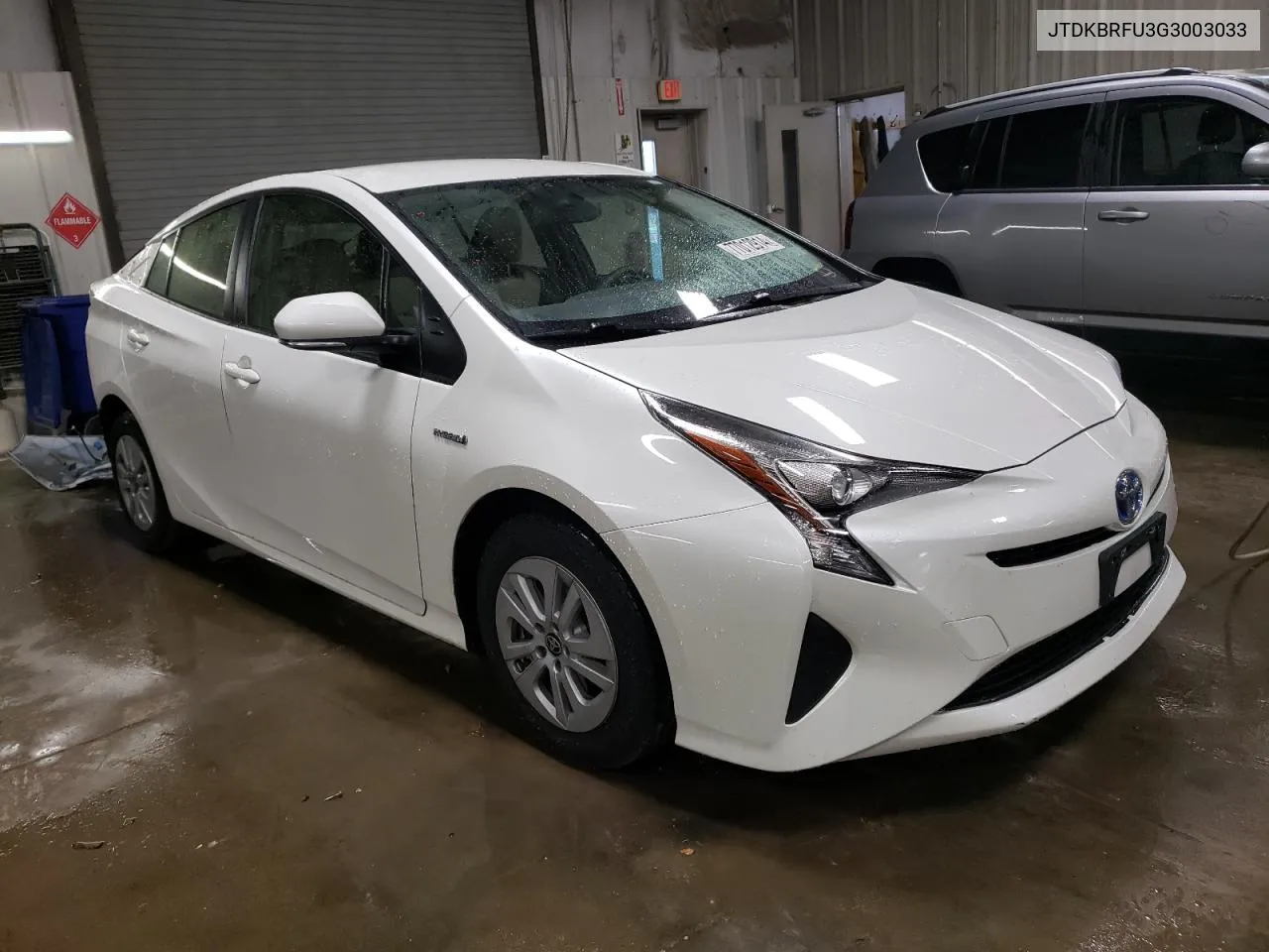 2016 Toyota Prius VIN: JTDKBRFU3G3003033 Lot: 77012914