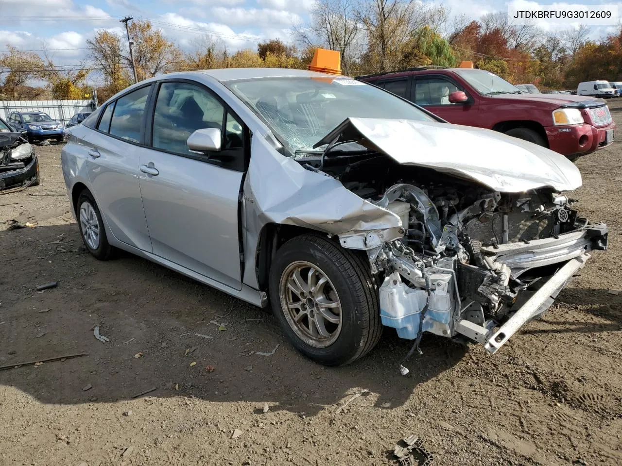 JTDKBRFU9G3012609 2016 Toyota Prius