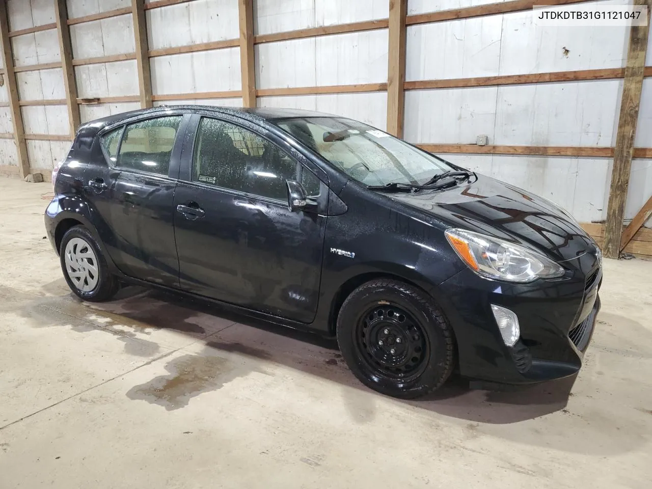 2016 Toyota Prius C VIN: JTDKDTB31G1121047 Lot: 79947724