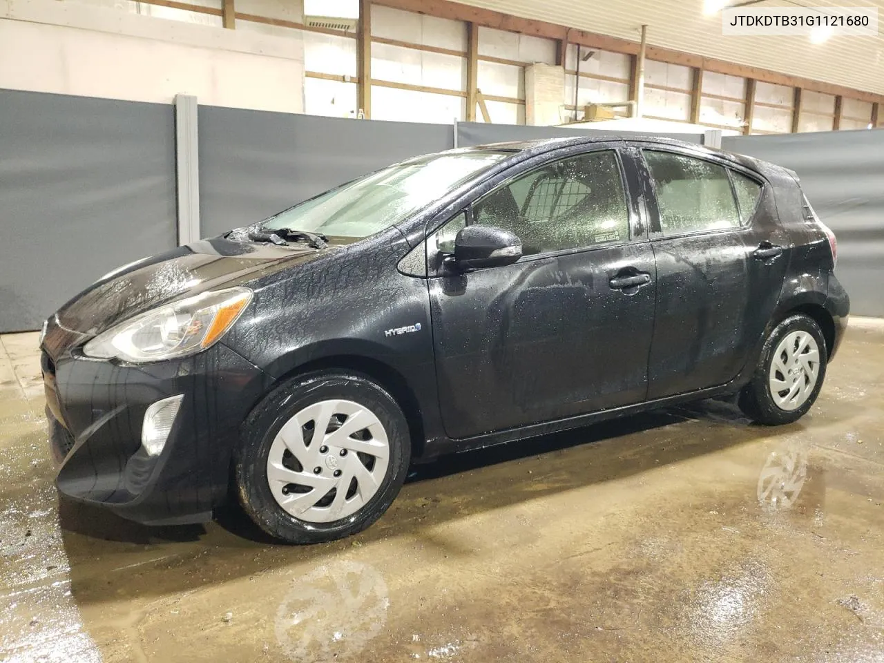 2016 Toyota Prius C VIN: JTDKDTB31G1121680 Lot: 79947754