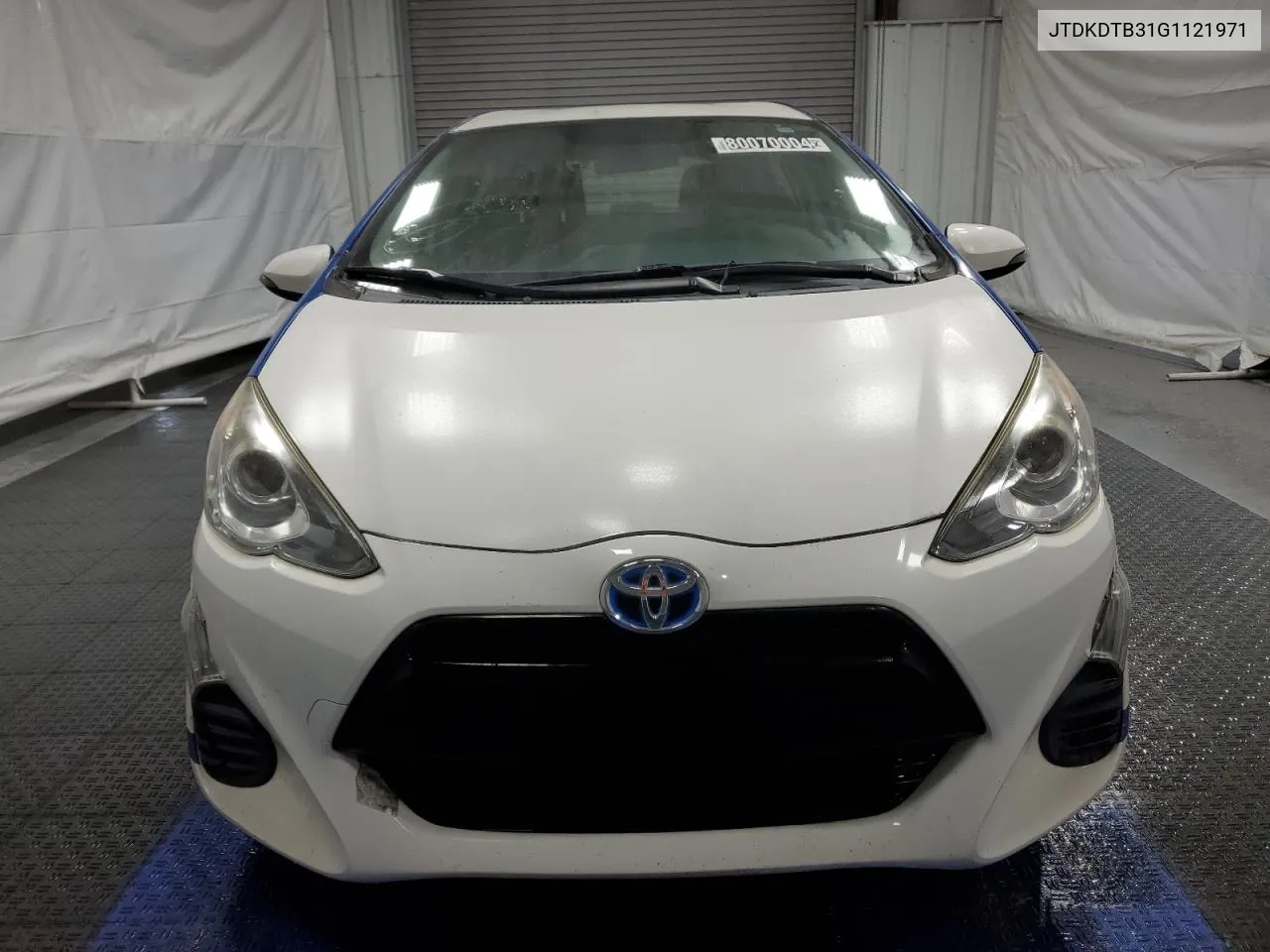 2016 Toyota Prius C VIN: JTDKDTB31G1121971 Lot: 80070004