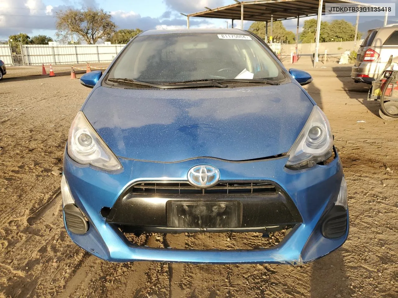 2016 Toyota Prius C VIN: JTDKDTB33G1135418 Lot: 81175004