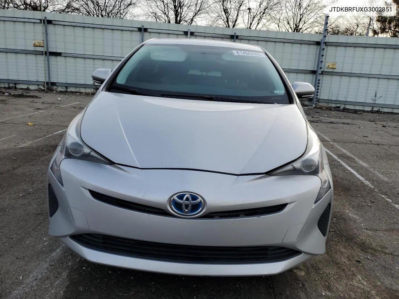 JTDKBRFUXG3002851 2016 Toyota Prius