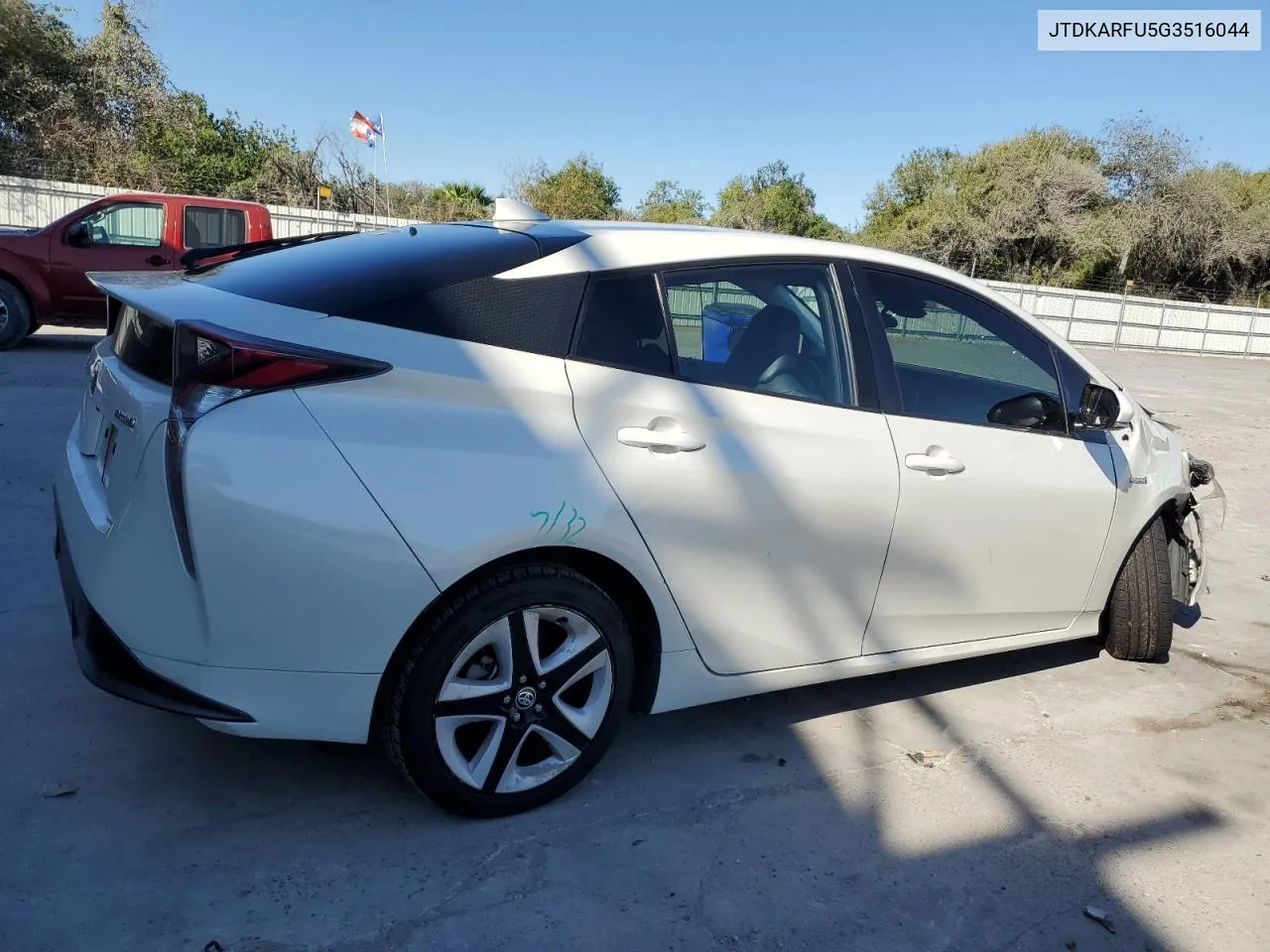 2016 Toyota Prius VIN: JTDKARFU5G3516044 Lot: 81638894