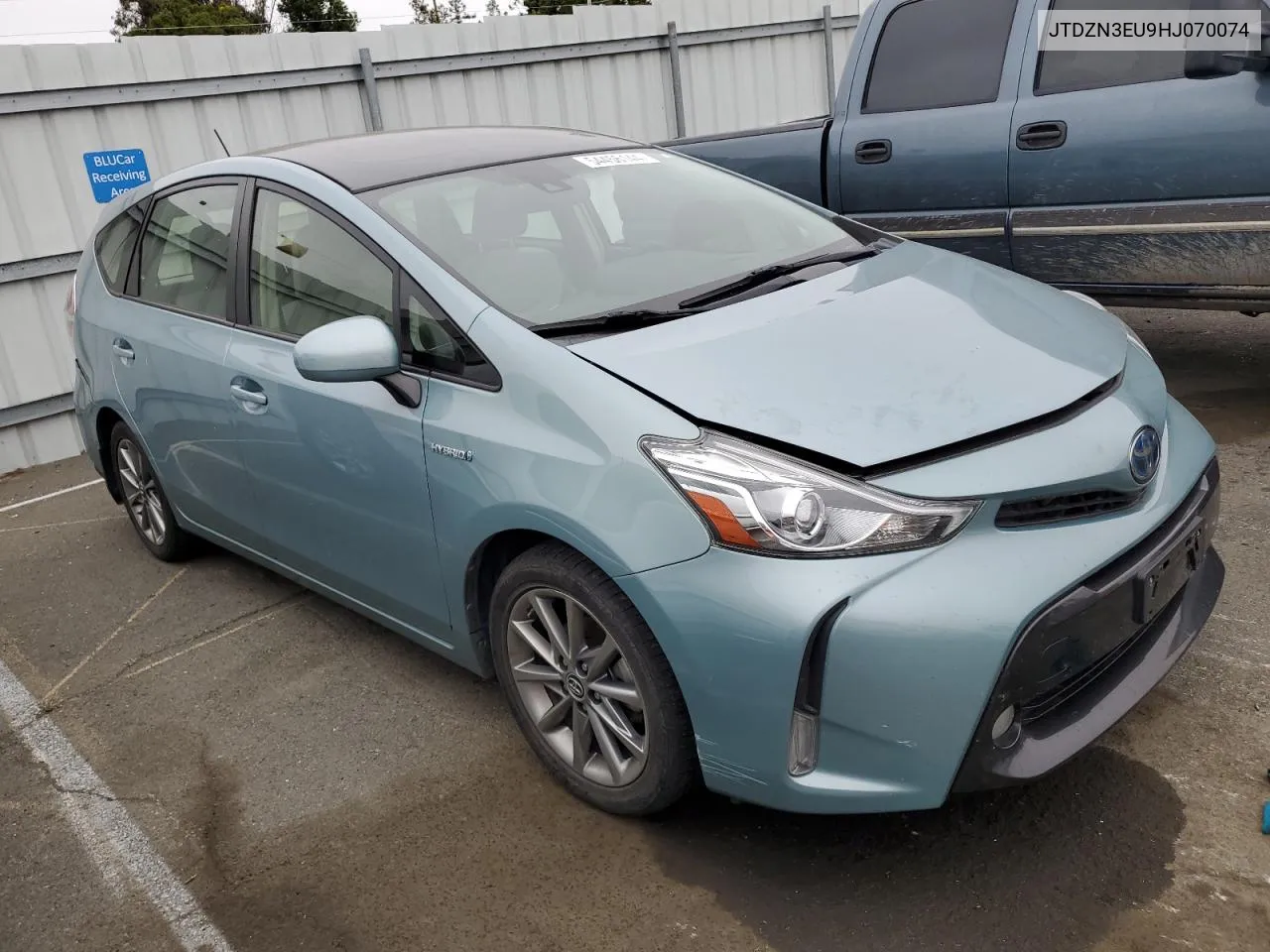 2017 Toyota Prius V VIN: JTDZN3EU9HJ070074 Lot: 54456144