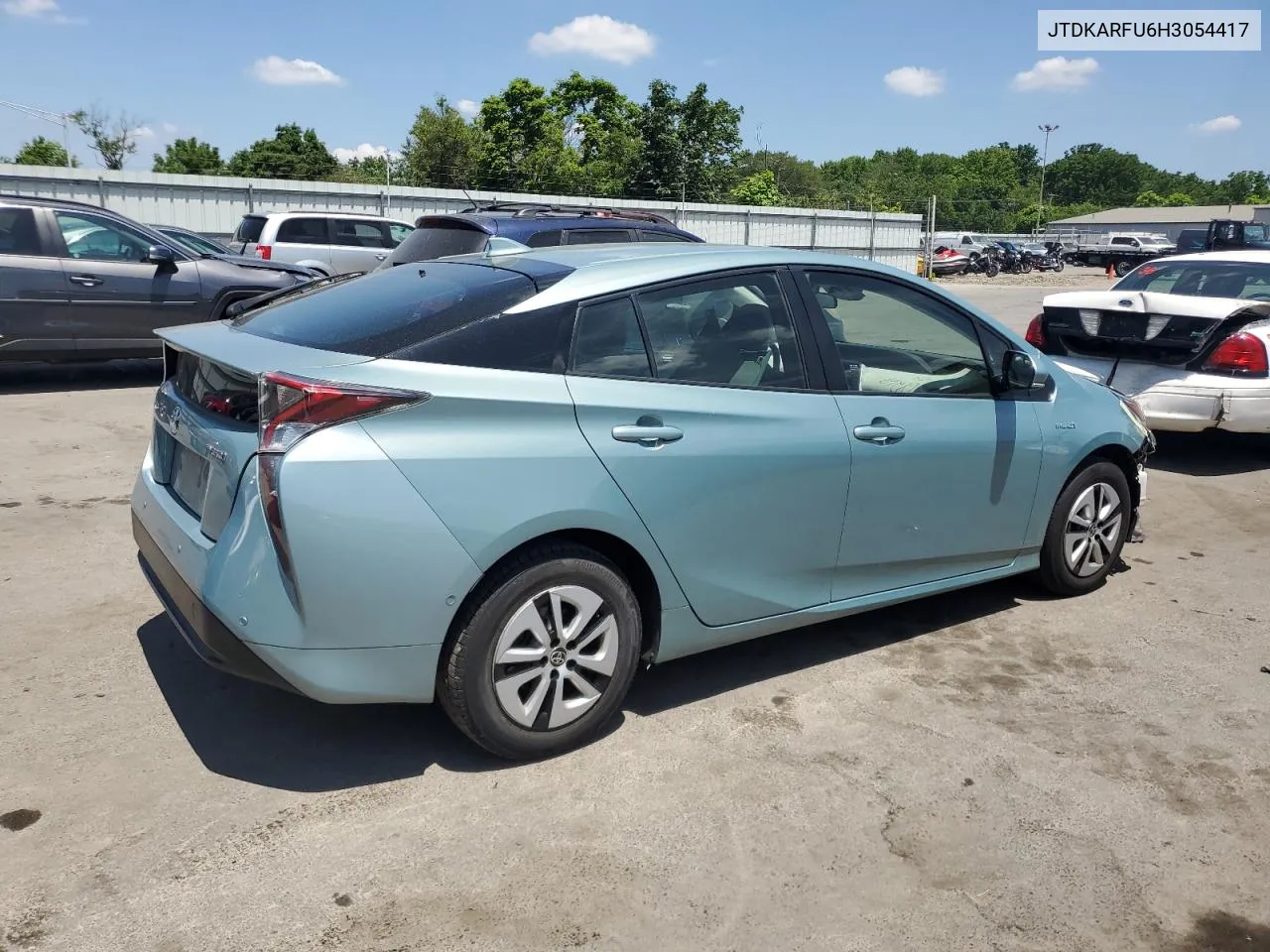 JTDKARFU6H3054417 2017 Toyota Prius