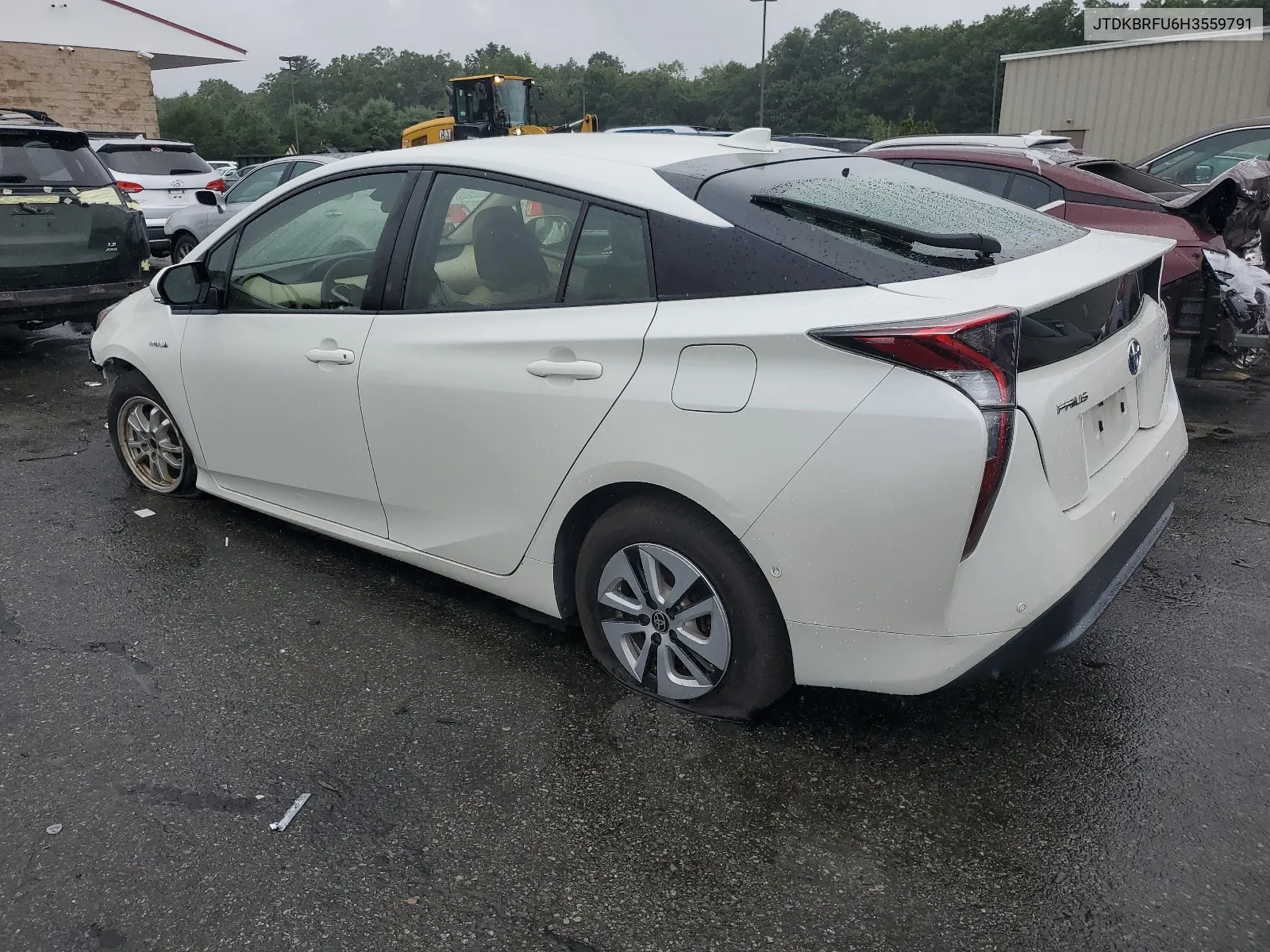 JTDKBRFU6H3559791 2017 Toyota Prius