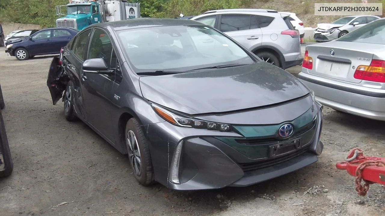 2017 Toyota Prius Prime VIN: JTDKARFP2H3033624 Lot: 64342223