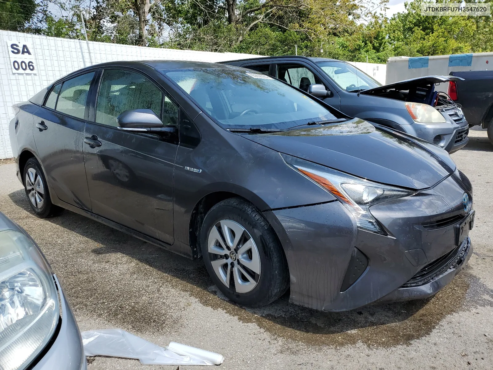 2017 Toyota Prius VIN: JTDKBRFU7H3547620 Lot: 65639064