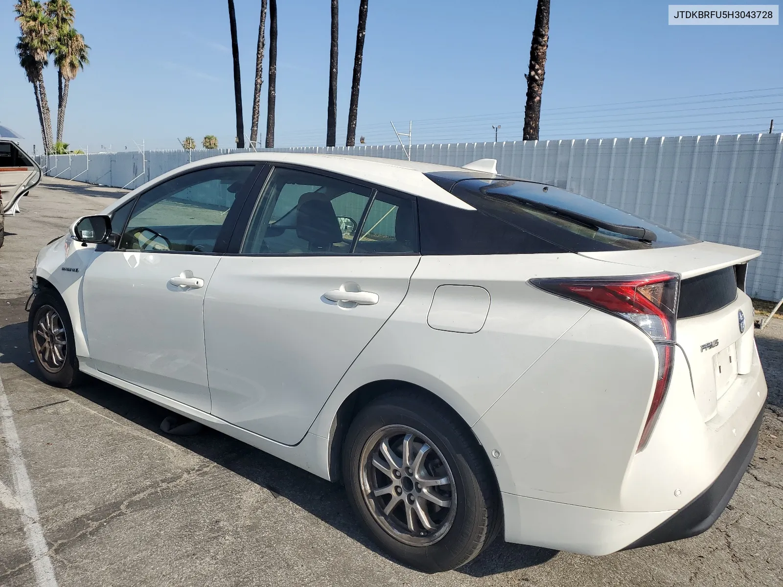 2017 Toyota Prius VIN: JTDKBRFU5H3043728 Lot: 66273704