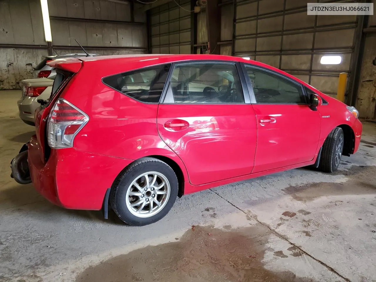 2017 Toyota Prius V VIN: JTDZN3EU3HJ066621 Lot: 67013914