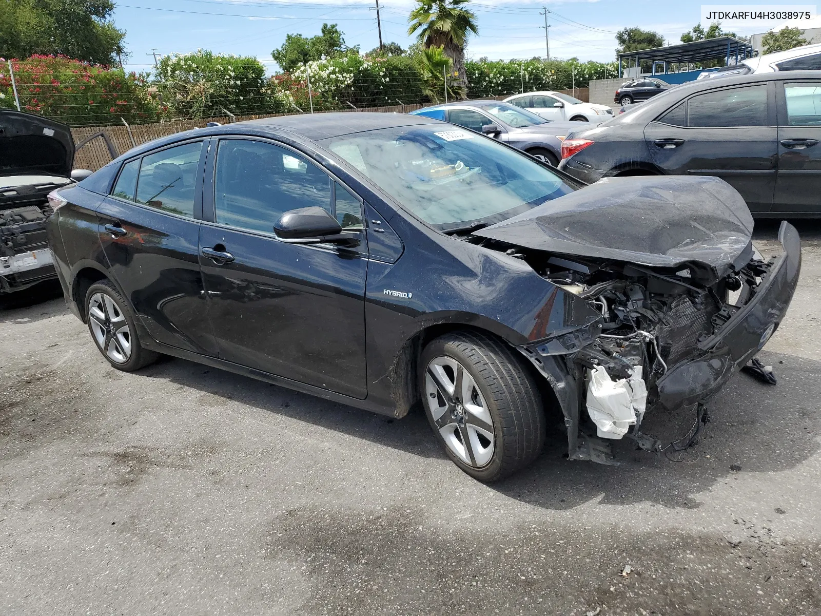 JTDKARFU4H3038975 2017 Toyota Prius