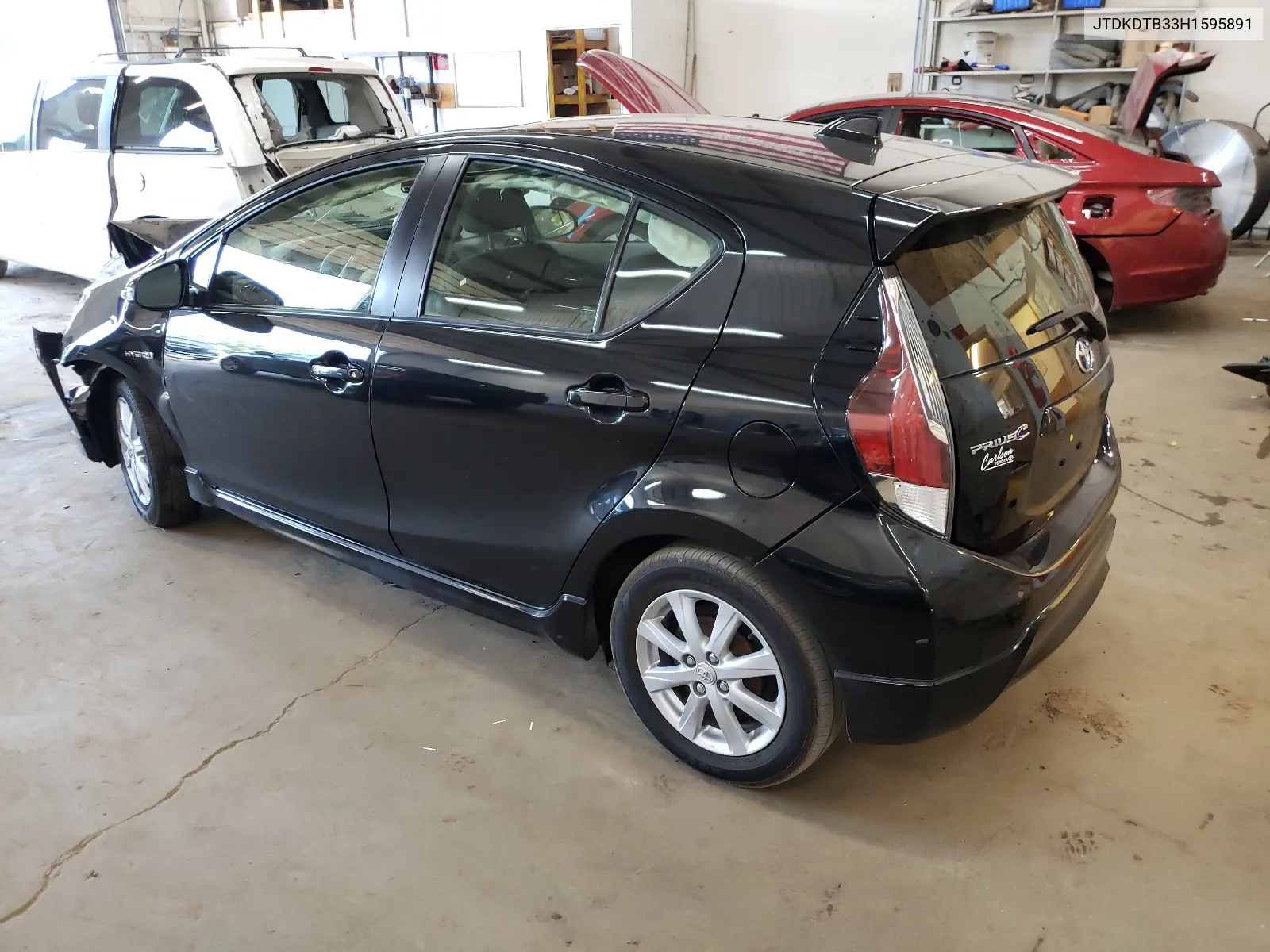 JTDKDTB33H1595891 2017 Toyota Prius C