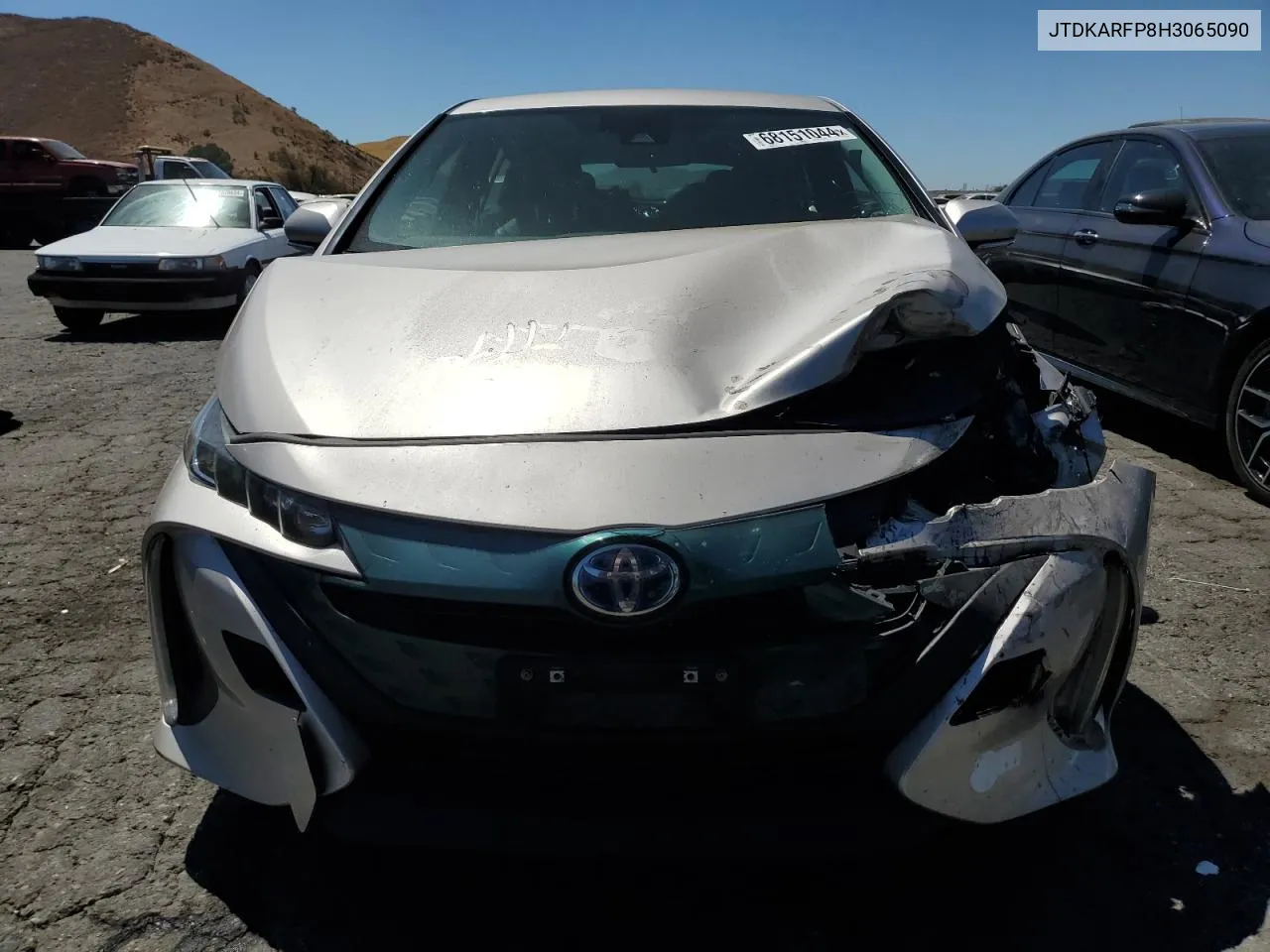 2017 Toyota Prius Prime VIN: JTDKARFP8H3065090 Lot: 68151044