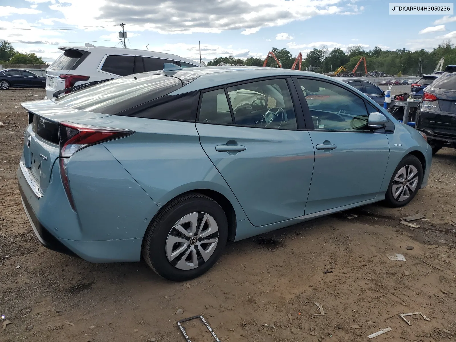 JTDKARFU4H3050236 2017 Toyota Prius