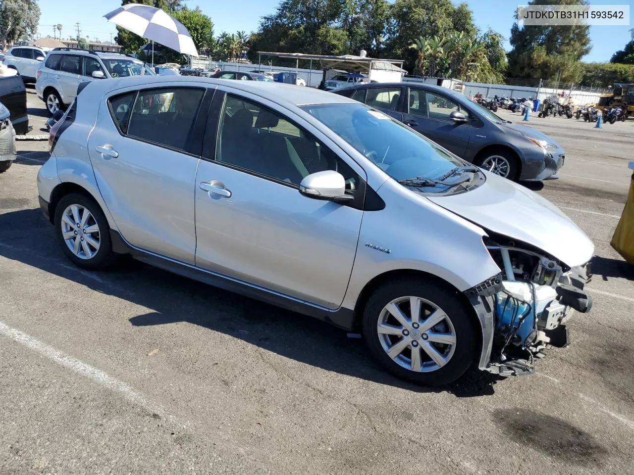 2017 Toyota Prius C VIN: JTDKDTB31H1593542 Lot: 68452534