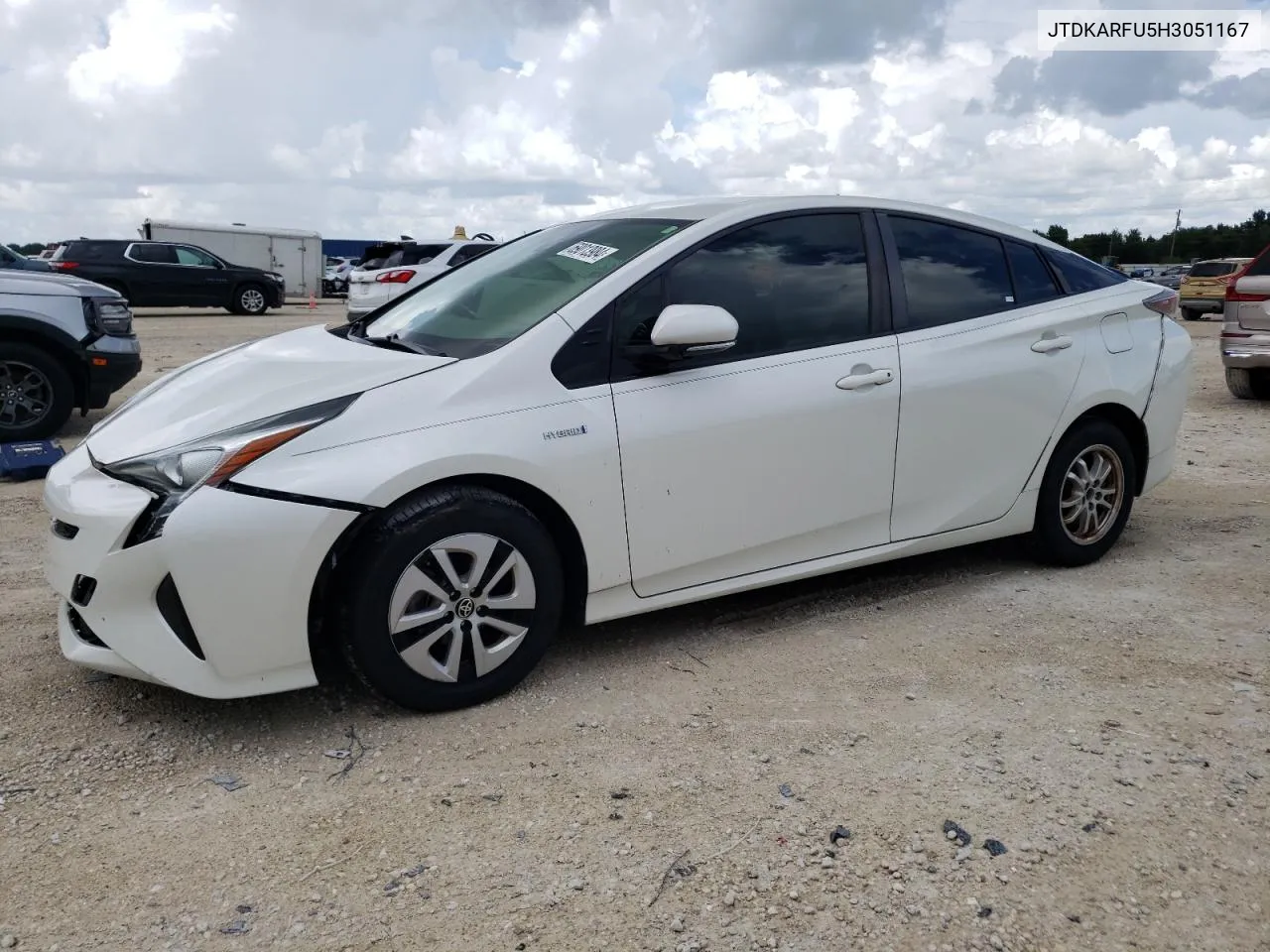 JTDKARFU5H3051167 2017 Toyota Prius