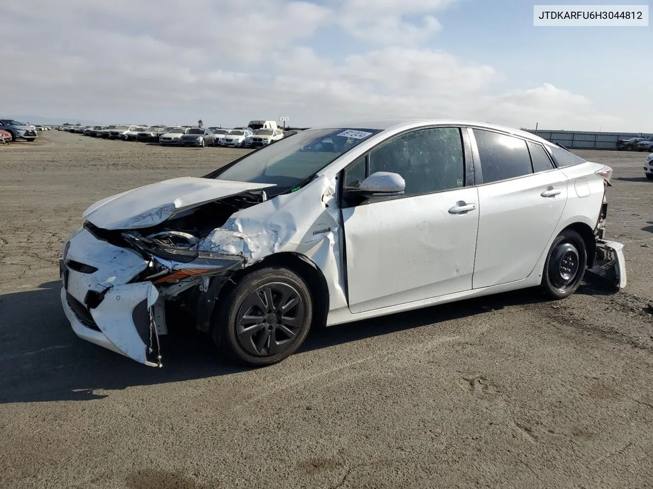 JTDKARFU6H3044812 2017 Toyota Prius