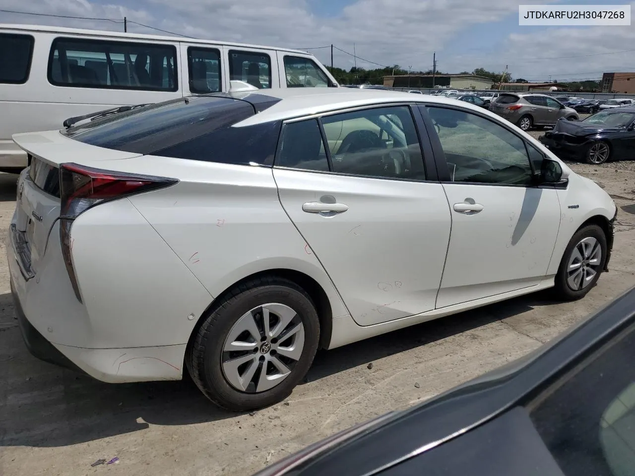 2017 Toyota Prius VIN: JTDKARFU2H3047268 Lot: 69197174