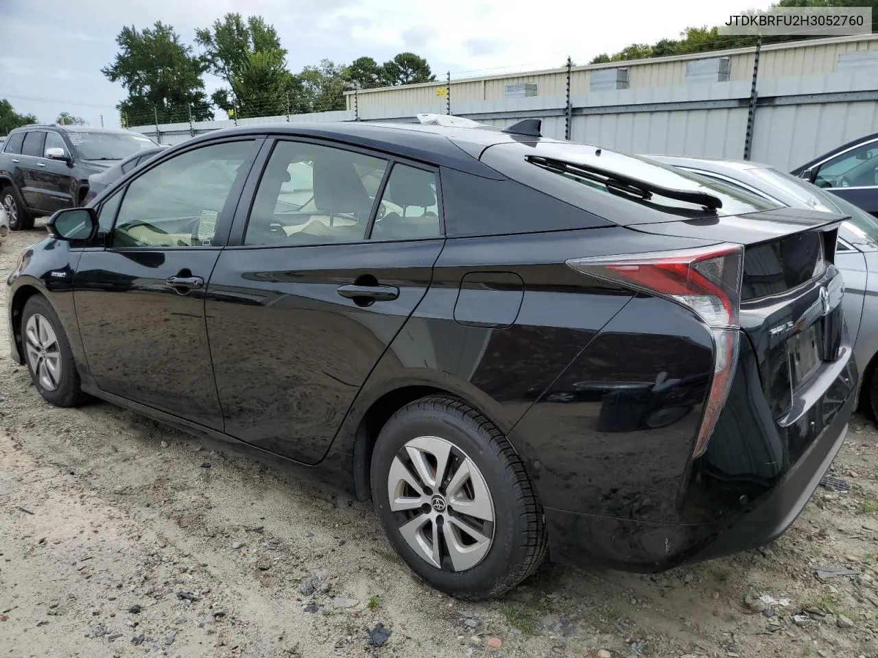 JTDKBRFU2H3052760 2017 Toyota Prius