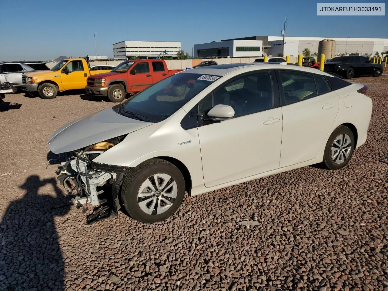 2017 Toyota Prius VIN: JTDKARFU1H3033491 Lot: 69823034