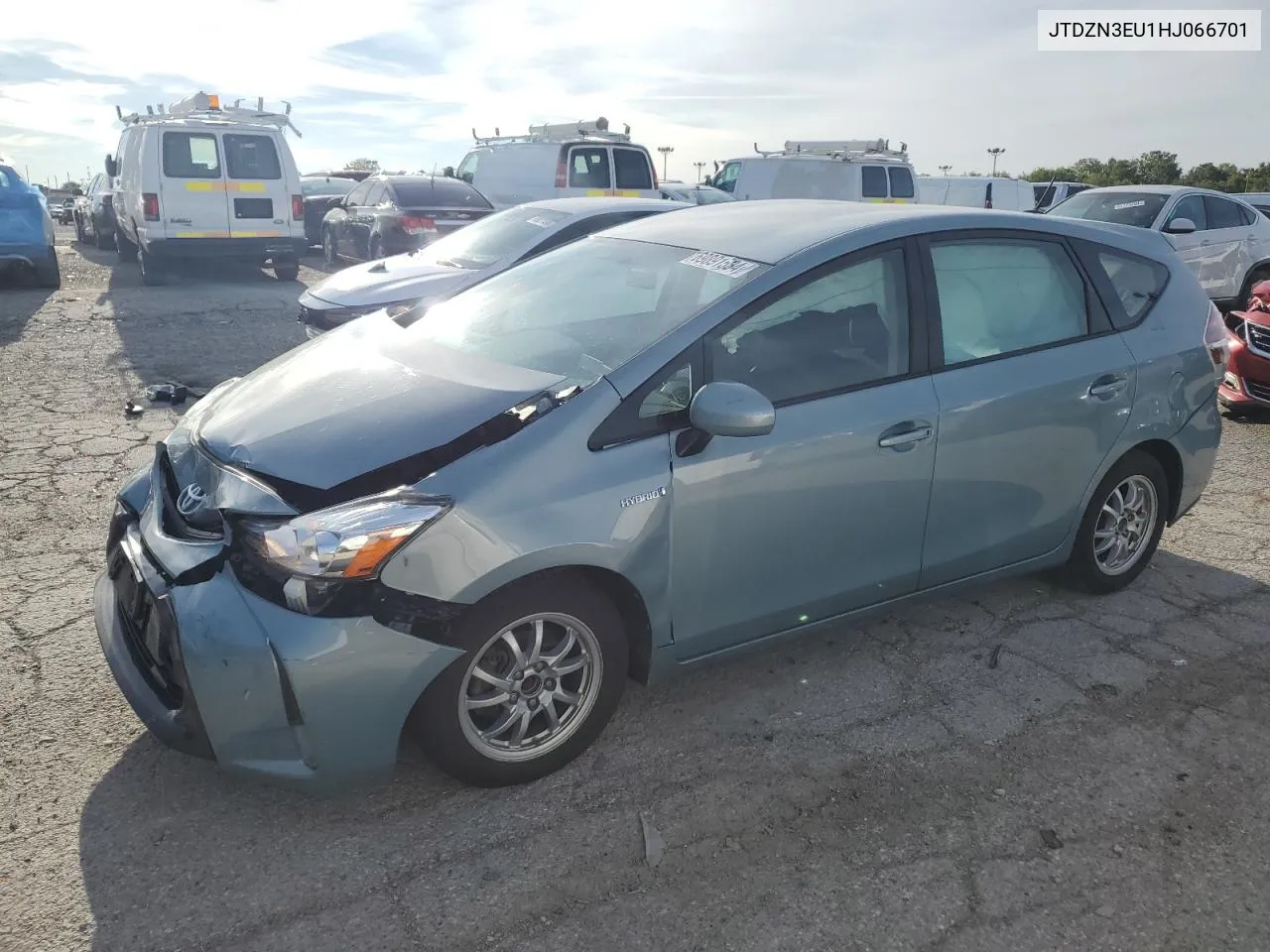 2017 Toyota Prius V VIN: JTDZN3EU1HJ066701 Lot: 69891534