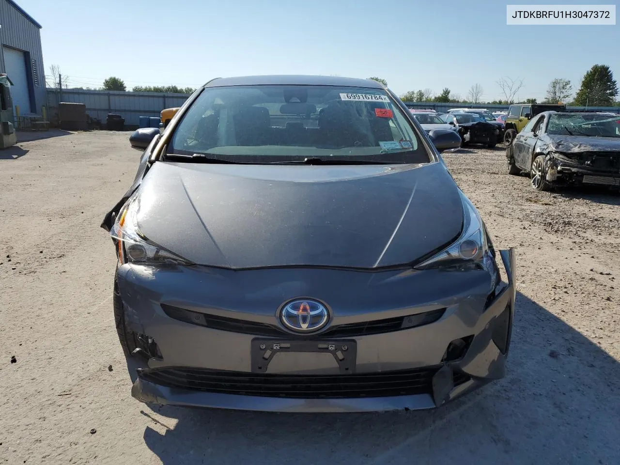 2017 Toyota Prius VIN: JTDKBRFU1H3047372 Lot: 69916784