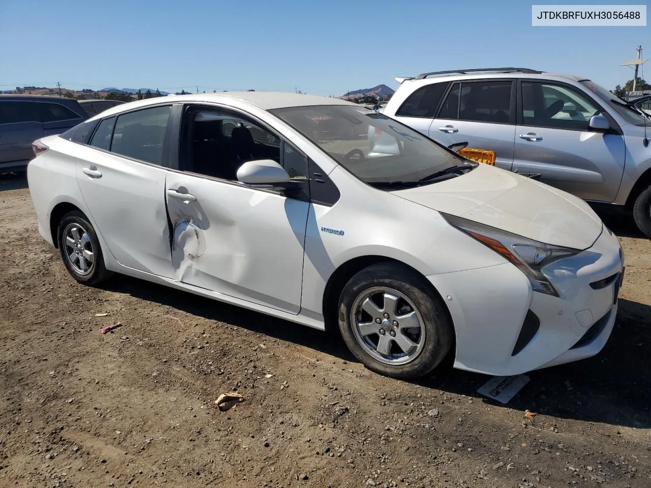 2017 Toyota Prius VIN: JTDKBRFUXH3056488 Lot: 70097214