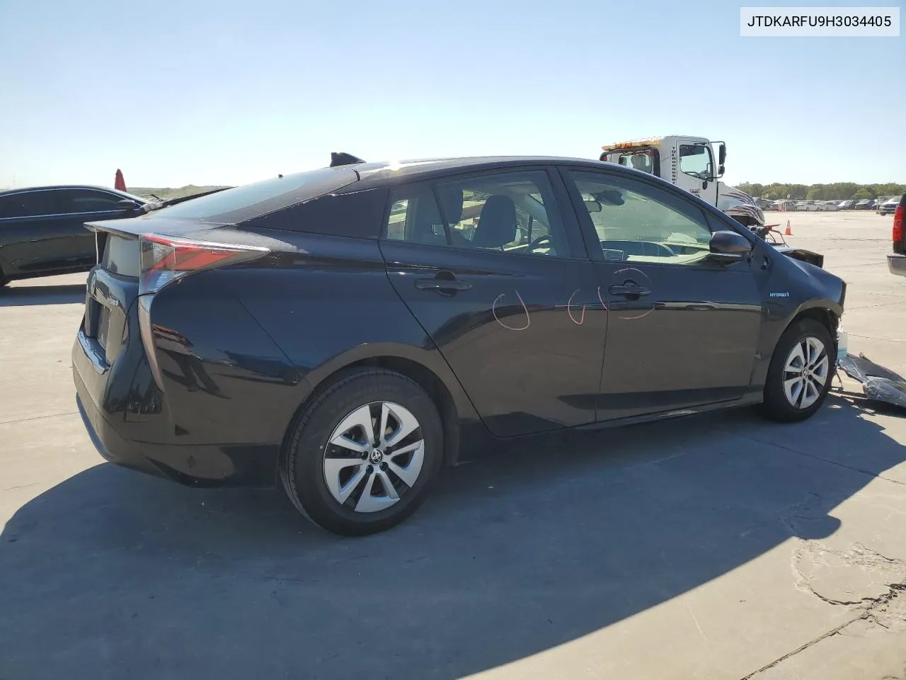 JTDKARFU9H3034405 2017 Toyota Prius