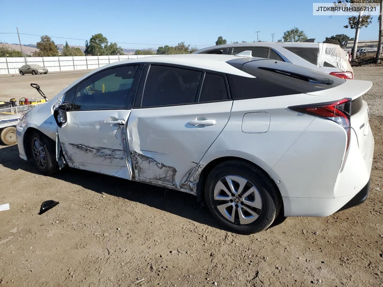 2017 Toyota Prius VIN: JTDKBRFU1H3567121 Lot: 71238444