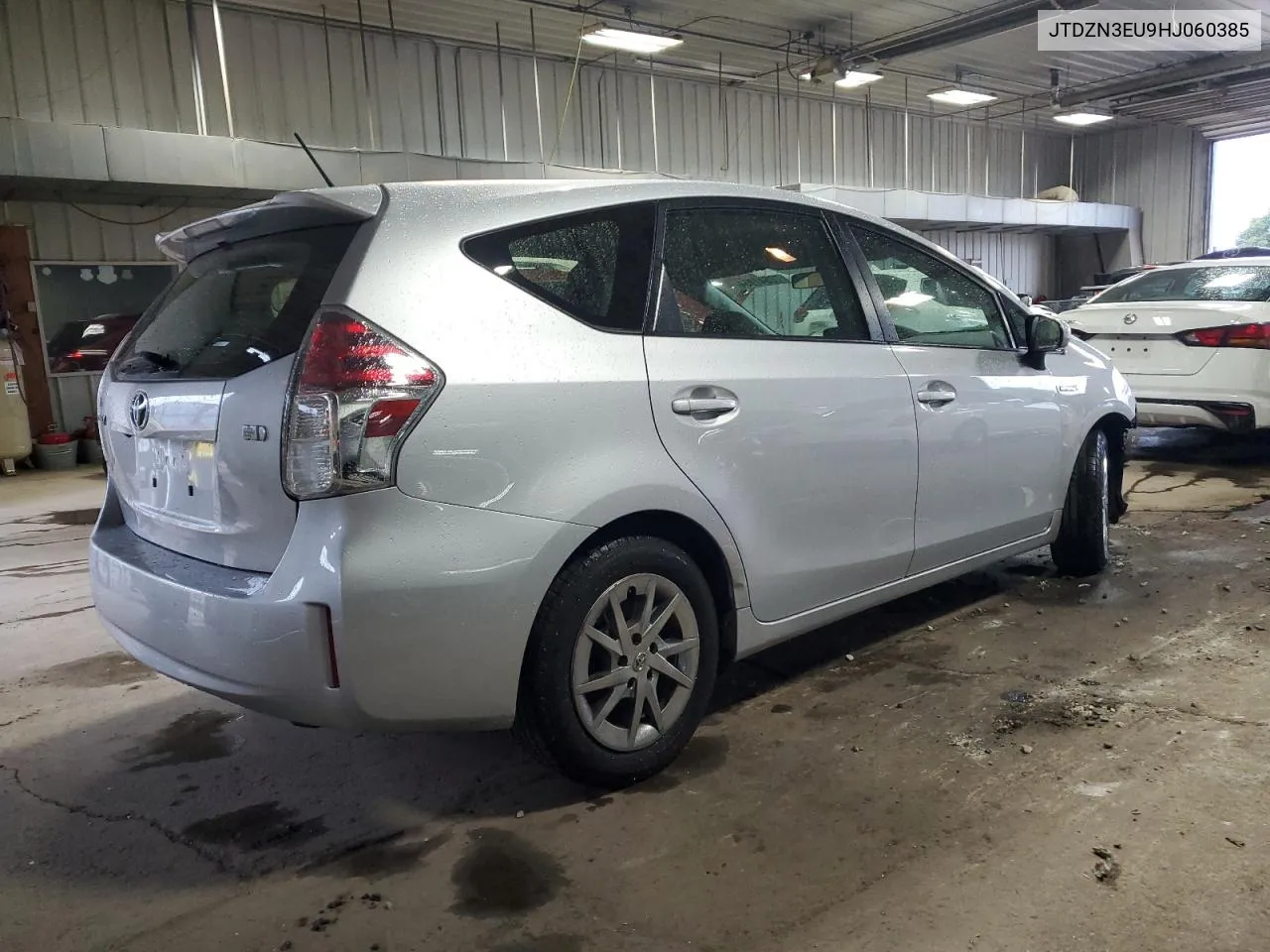 2017 Toyota Prius V VIN: JTDZN3EU9HJ060385 Lot: 72547954