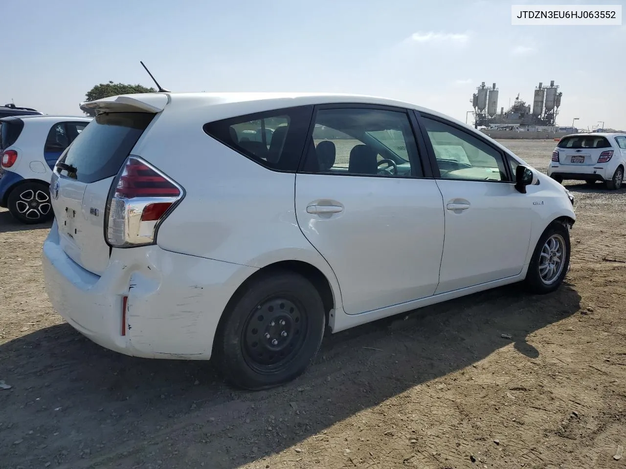 2017 Toyota Prius V VIN: JTDZN3EU6HJ063552 Lot: 73181734