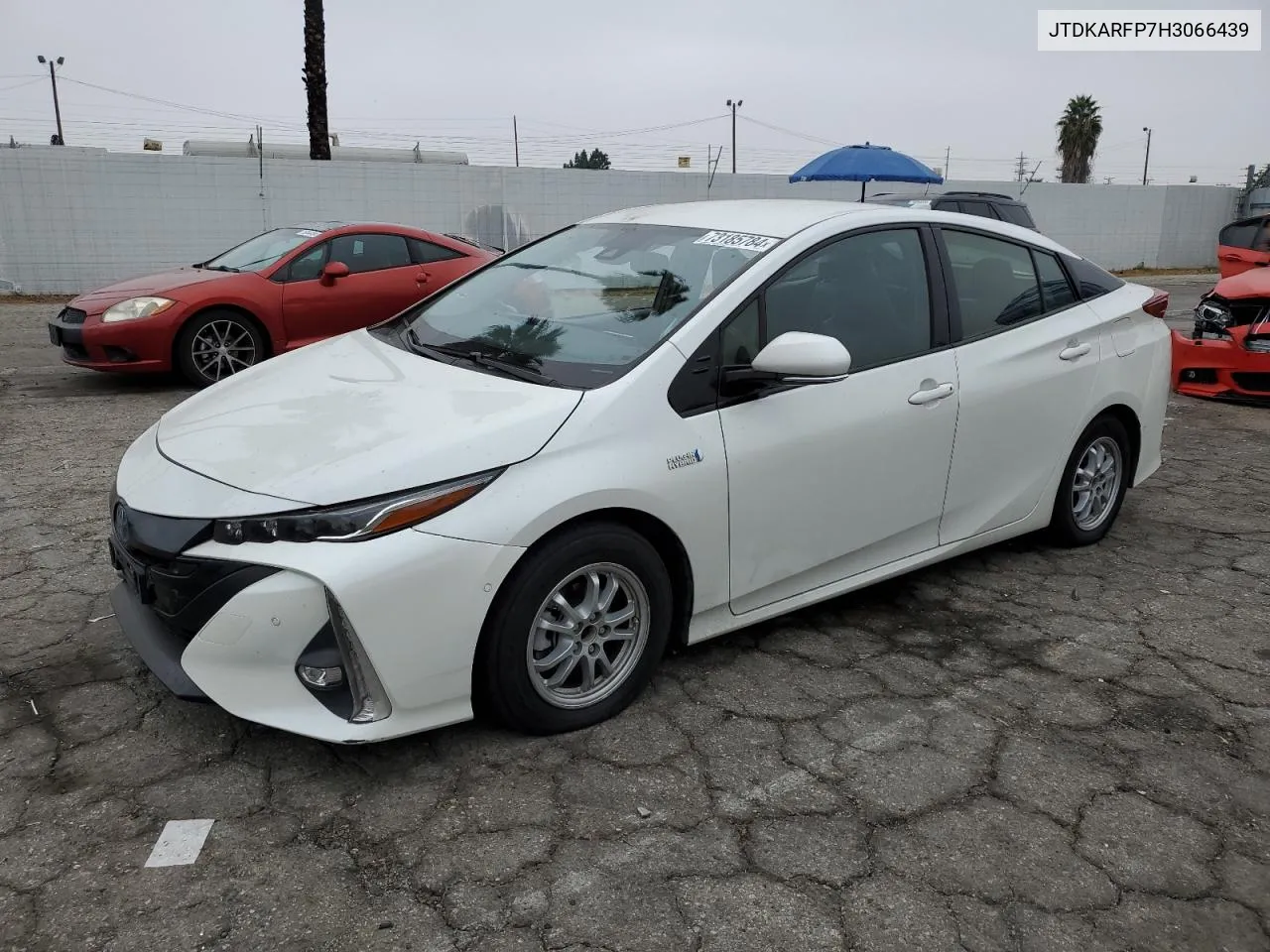 2017 Toyota Prius Prime VIN: JTDKARFP7H3066439 Lot: 73185784