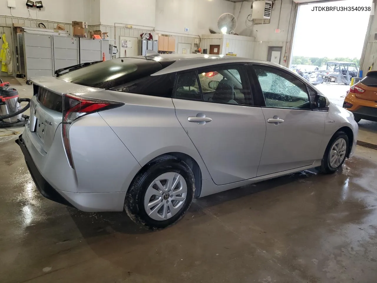 2017 Toyota Prius VIN: JTDKBRFU3H3540938 Lot: 73200174