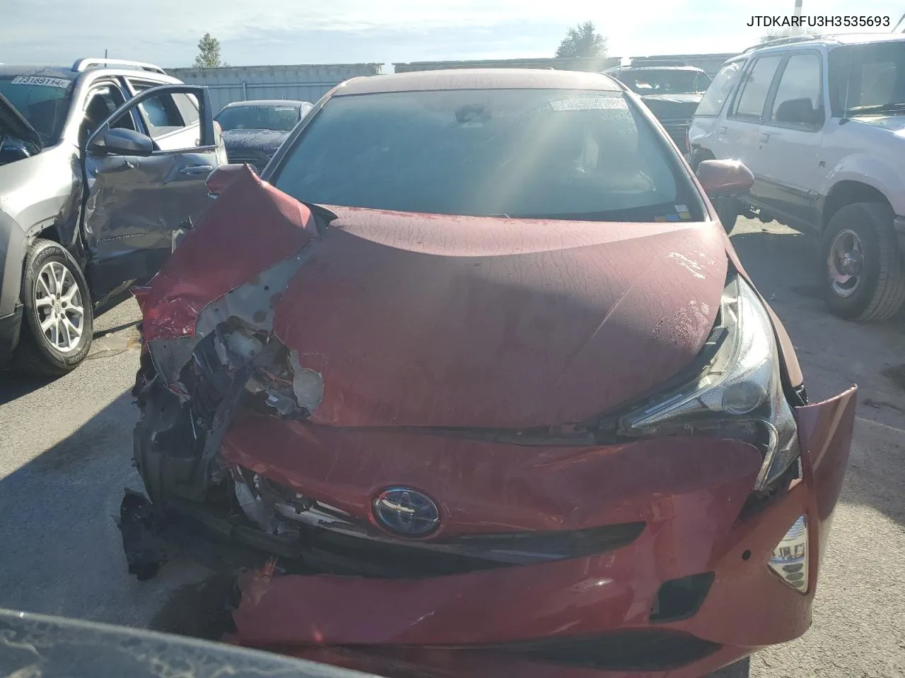 JTDKARFU3H3535693 2017 Toyota Prius