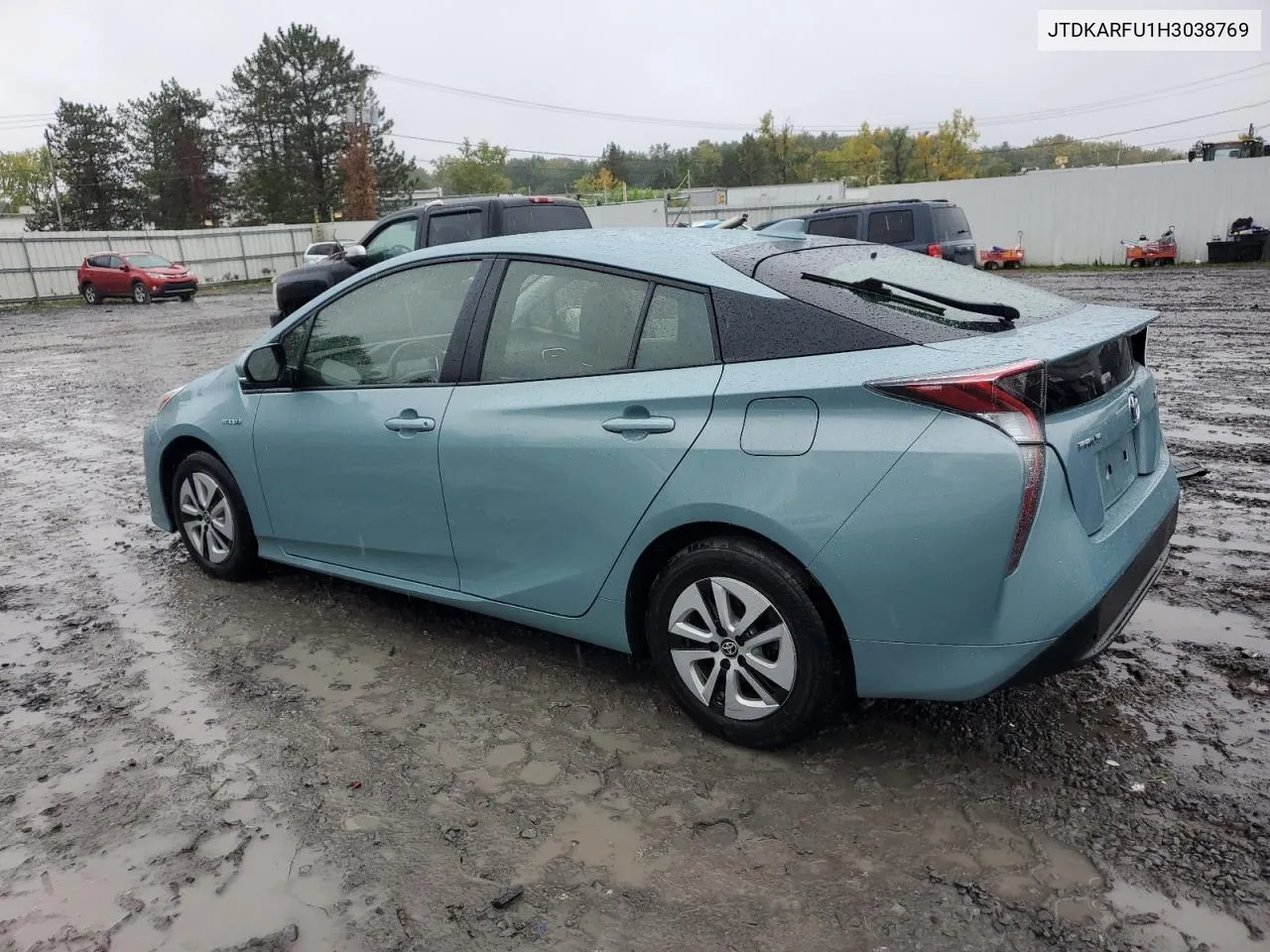 JTDKARFU1H3038769 2017 Toyota Prius