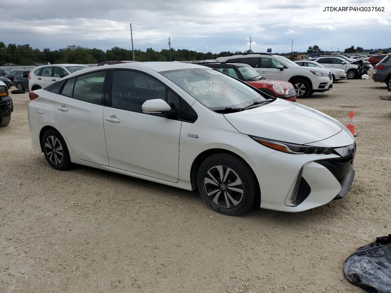 2017 Toyota Prius Prime VIN: JTDKARFP4H3037562 Lot: 73853484